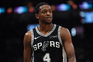 看不下去了！美媒NBA Central：福克斯...不是哥们