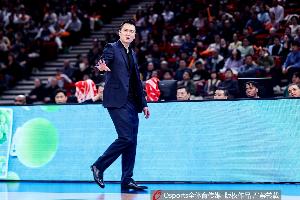 对下赛季有怎样的期待？卢伟：顺其自然 我们还有很大提升空间