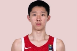 媒体人：张宇辰的投篮可以 但持球绕防守&持球投3分硬解就不行了