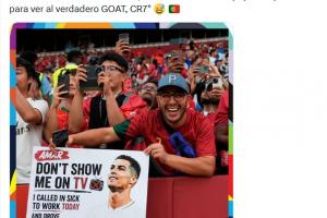 球迷现场举标语支持C罗：我请病假开车15小时来看真正的GOAT