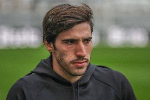 阿邦拉霍反驳托纳利：他离开纽卡转投热刺，纯粹就是为了捞大钱